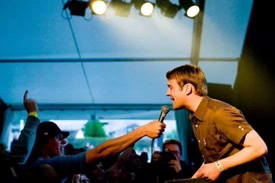 Sterling giver koncerter