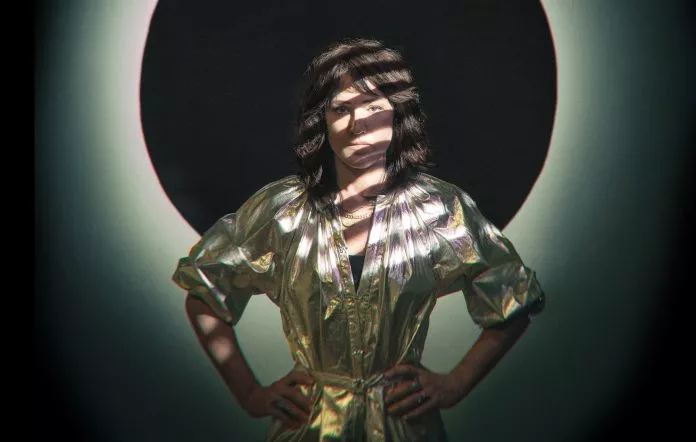 ANMELDELSE: Lækker og overbevisende fusionsleg fra Joan Wasser og musikalske venner