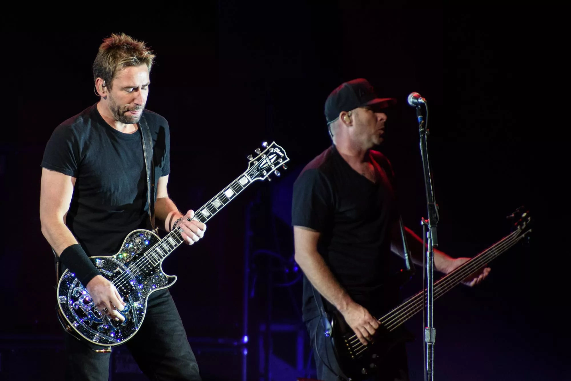 Royal Blood sætter lighedstegn mellem Nickelback og Trump og Clinton i kækt tweet