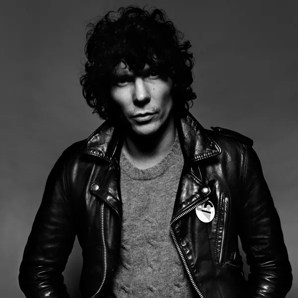 Håkan Hellström till Peace & Love
