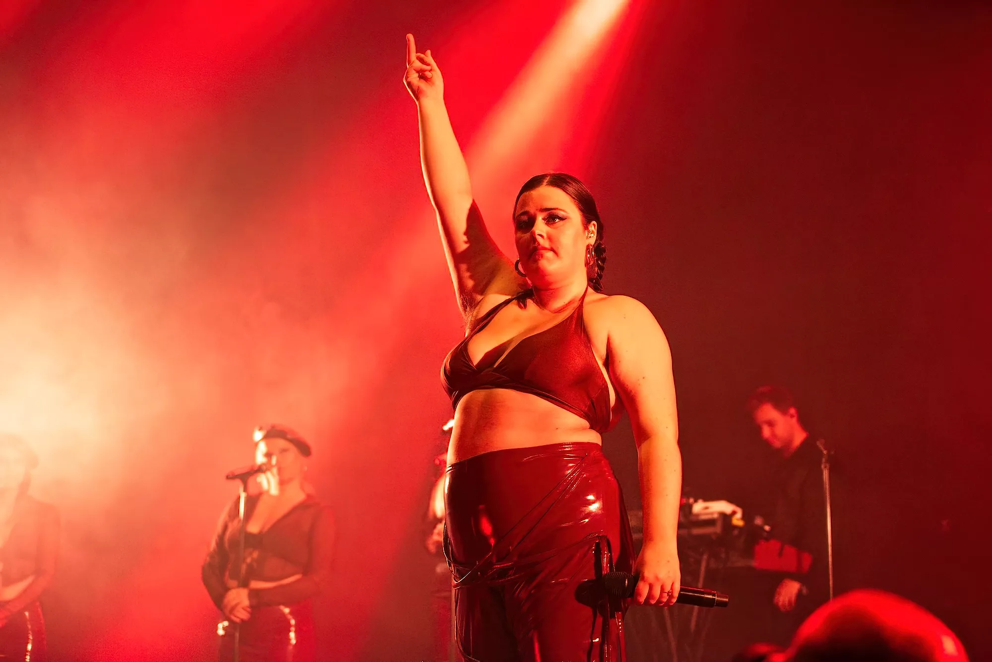 Hjertet i hånden og fuckboy-hymner