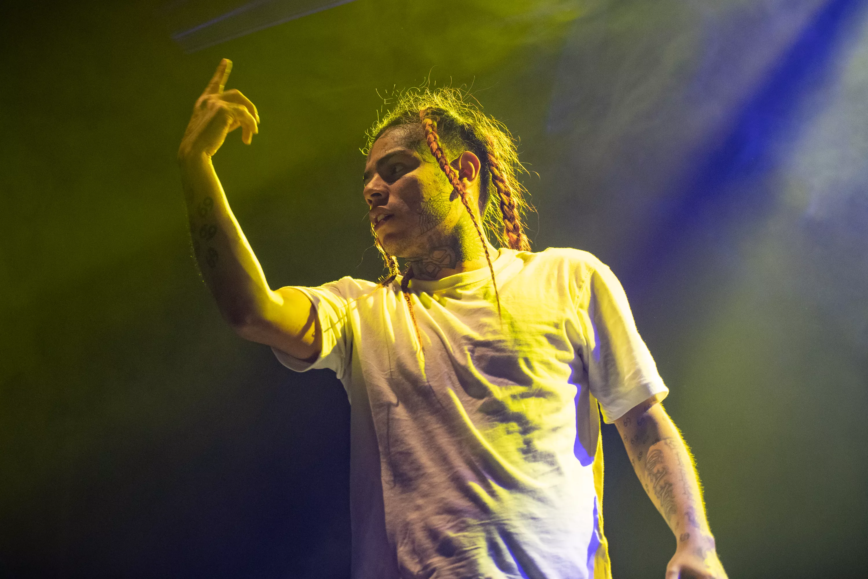 Bildet på rapperens artistside ble endret til en penis