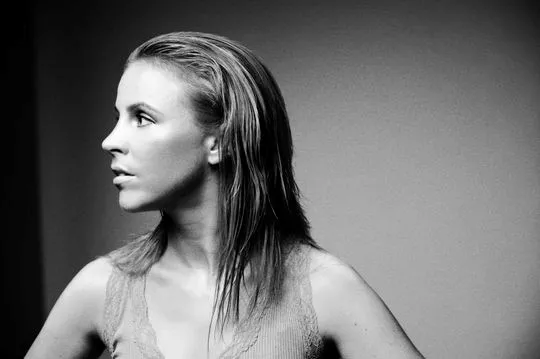 Lisa Miskovsky med nytt album i november