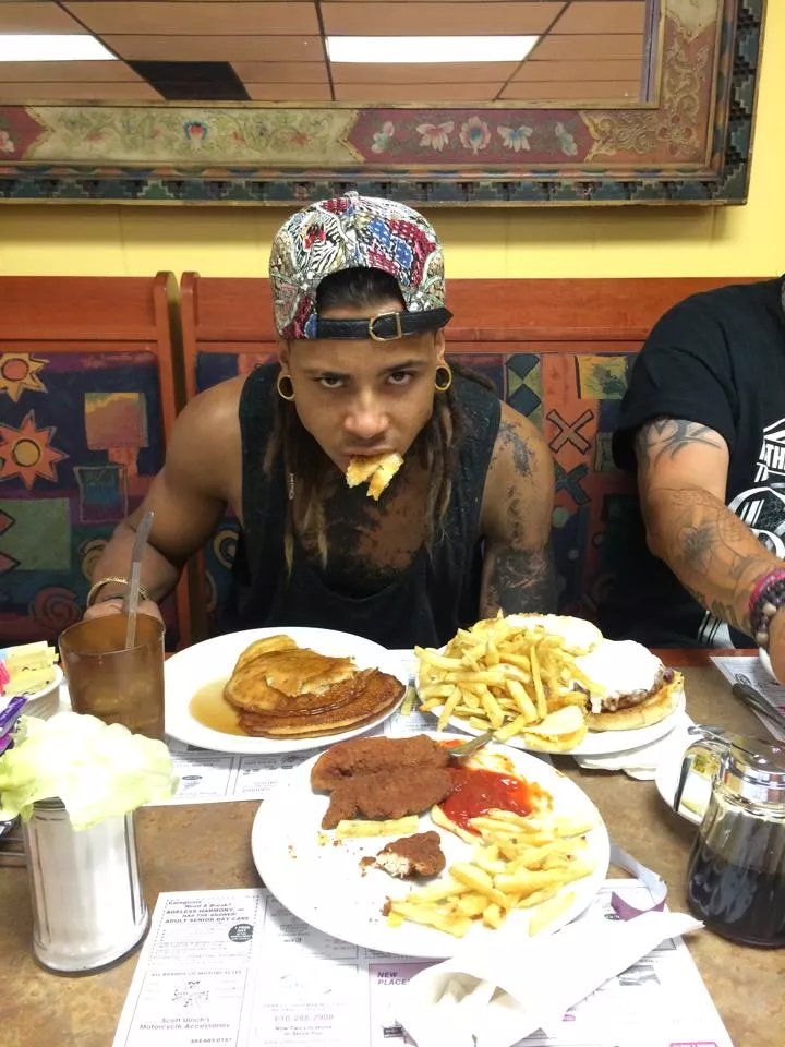 Smukfest-aktuelle Cold Black skriver turnédagbog fra USA