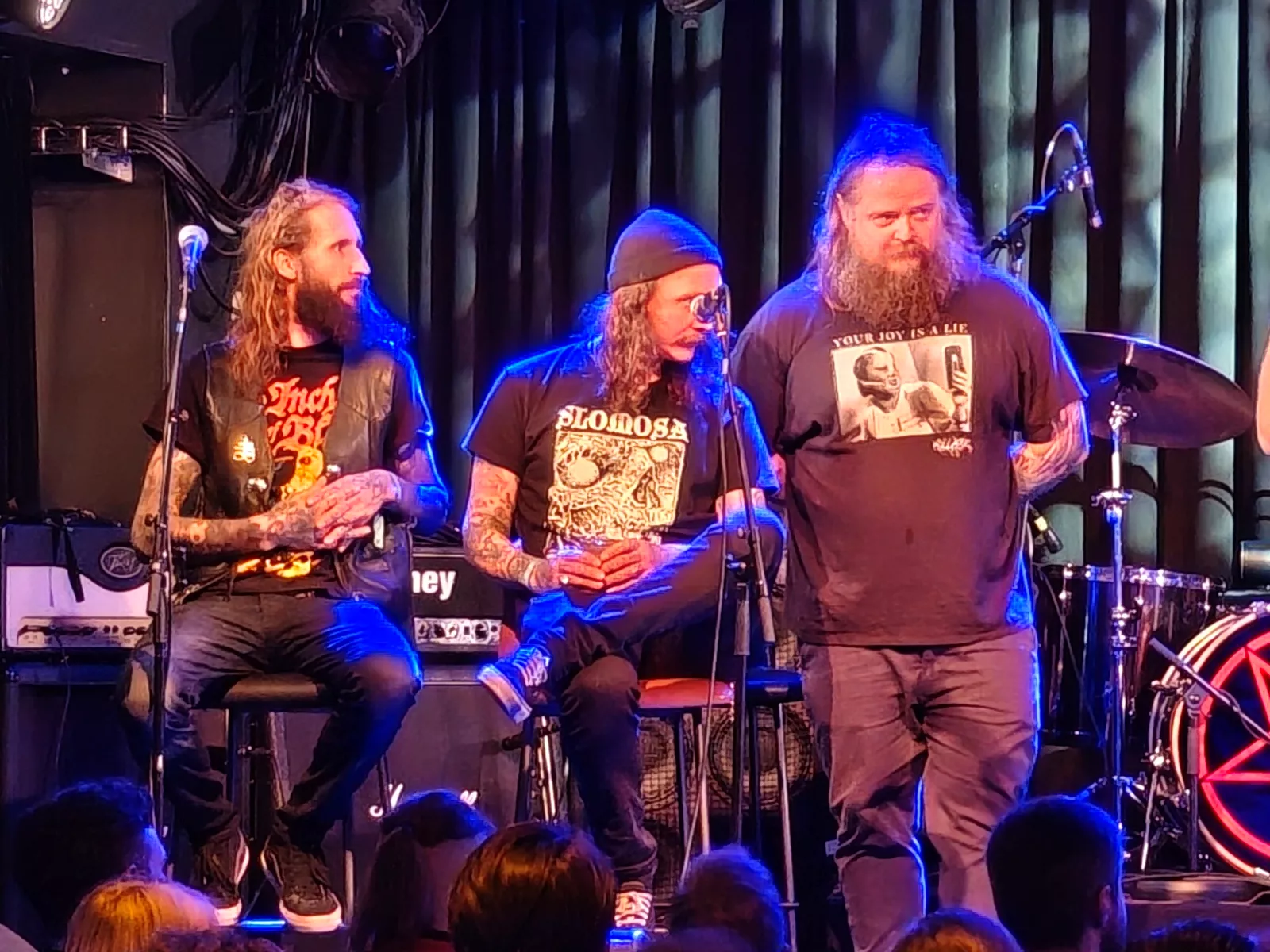 Katla bliver interviewet til Sort Søndag, Foto: GAFFA