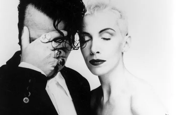 Eurythmics återuppstår för Beatles-hyllning