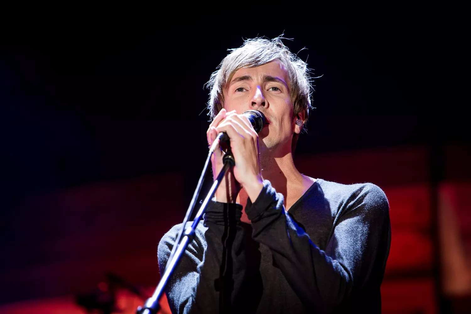 Islandske Helgi Jonsson gæster Danmark med nye toner