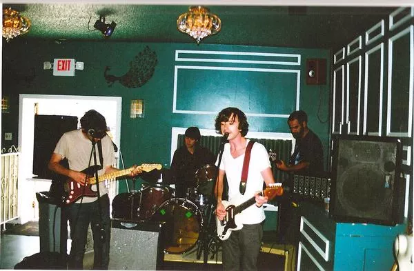 Real Estate udsender nyt