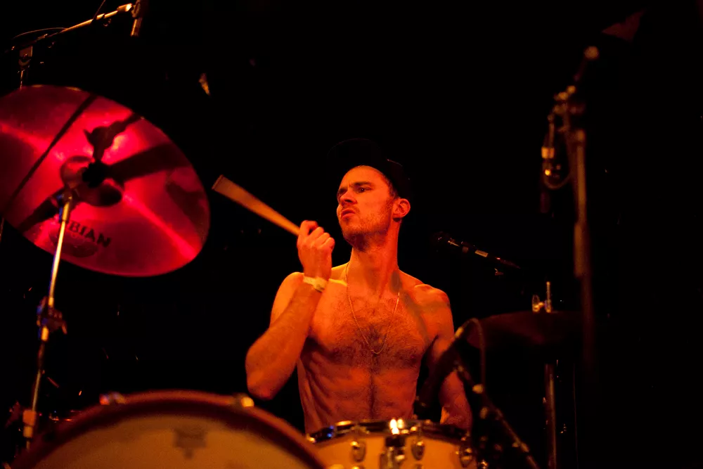 Slowolf: Mono, by:Larm