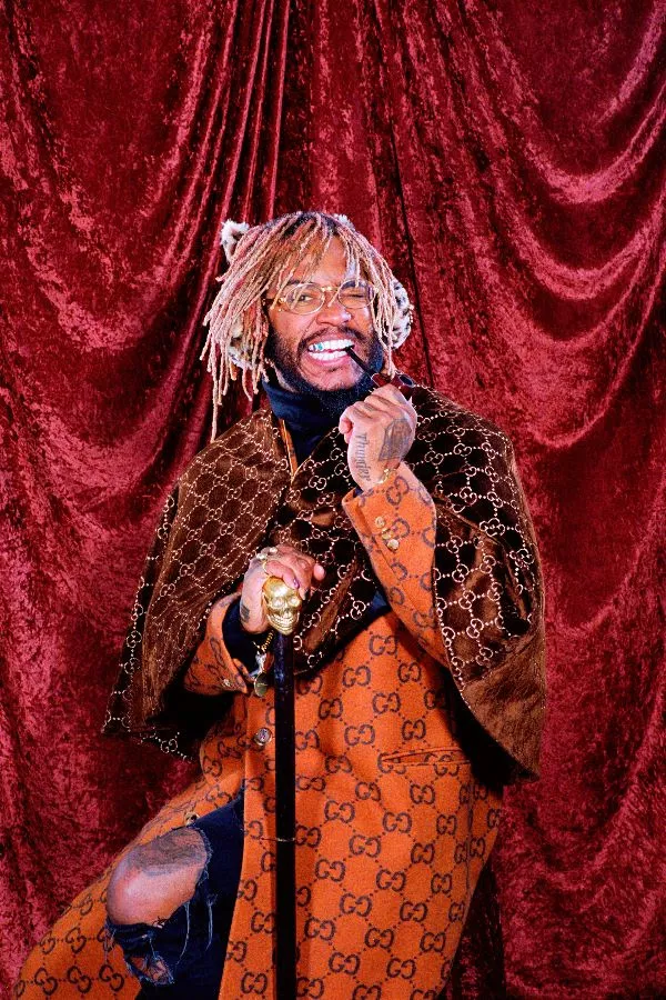 Syng os væk fra kuller på en lyserød sky