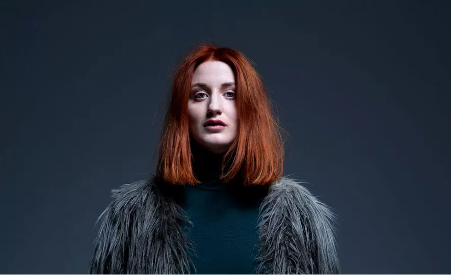 Norsk artist hylles av britisk storavis