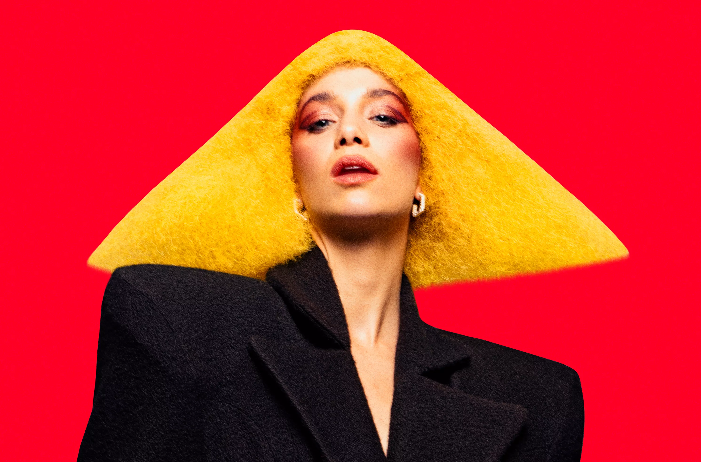 Agnes anklagas för blackfishing – efter peruk