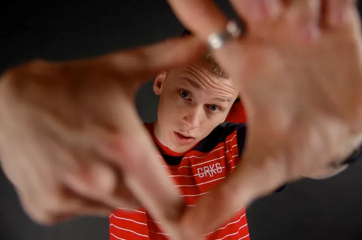 Den amerikanske rapper Machine Gun Kelly giver dansk koncert