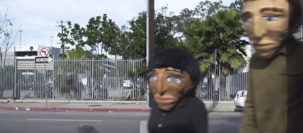 Se Pixies i grotesk gangster-video