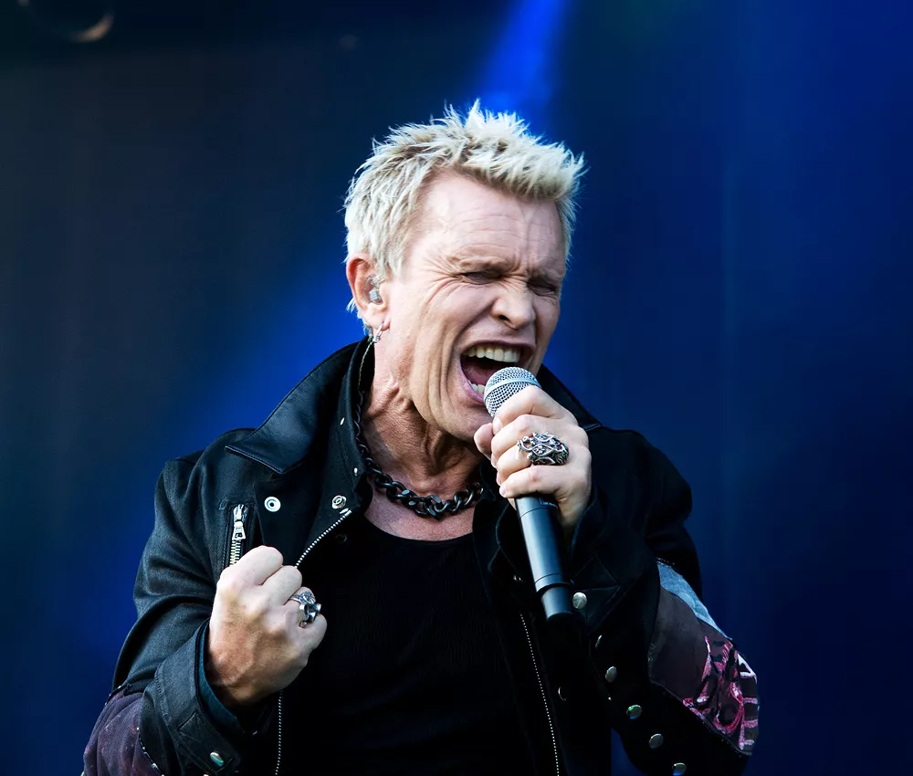 Billy Idol gör Sverige