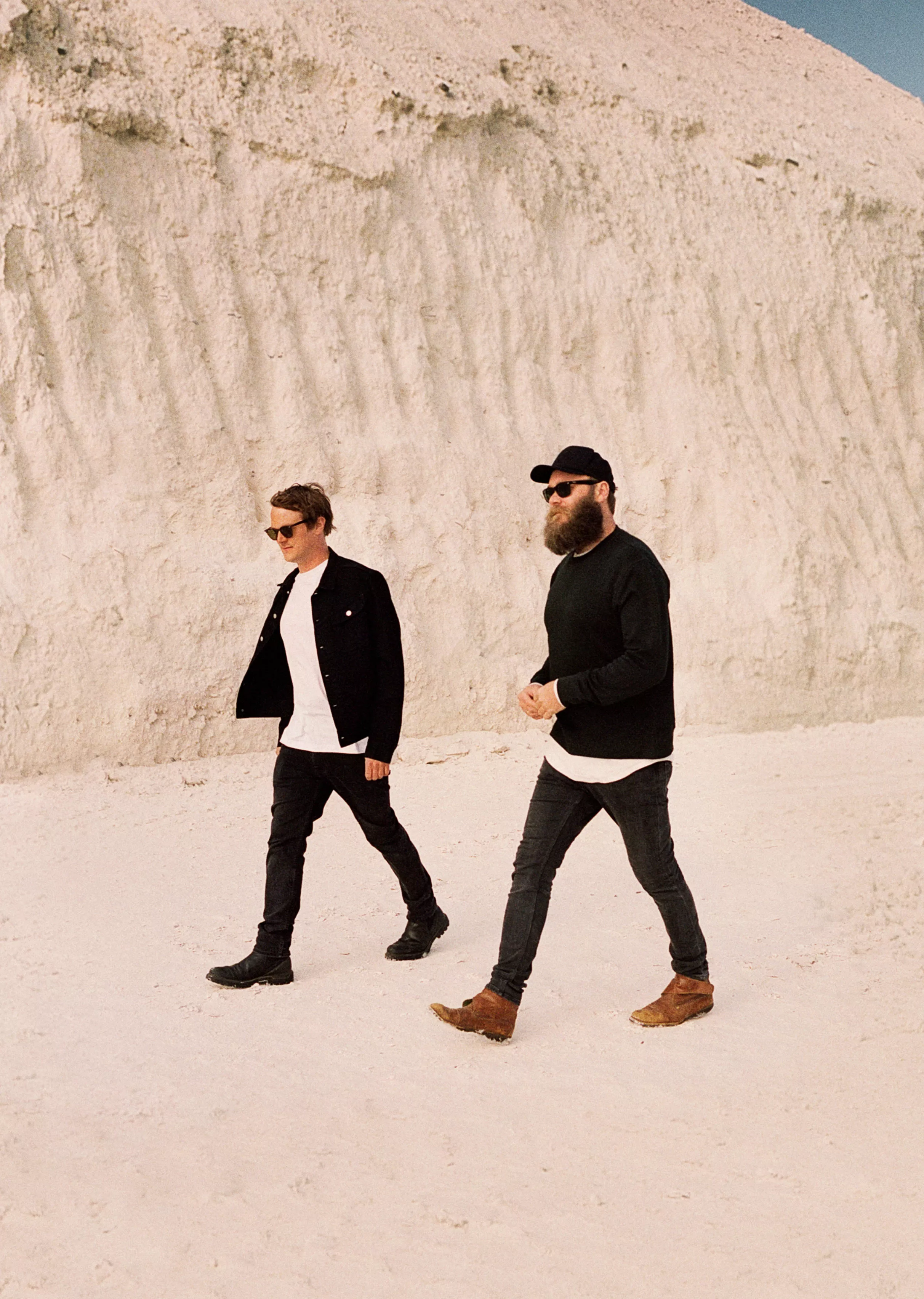 Jonah Blacksmith drager på efterårsturné