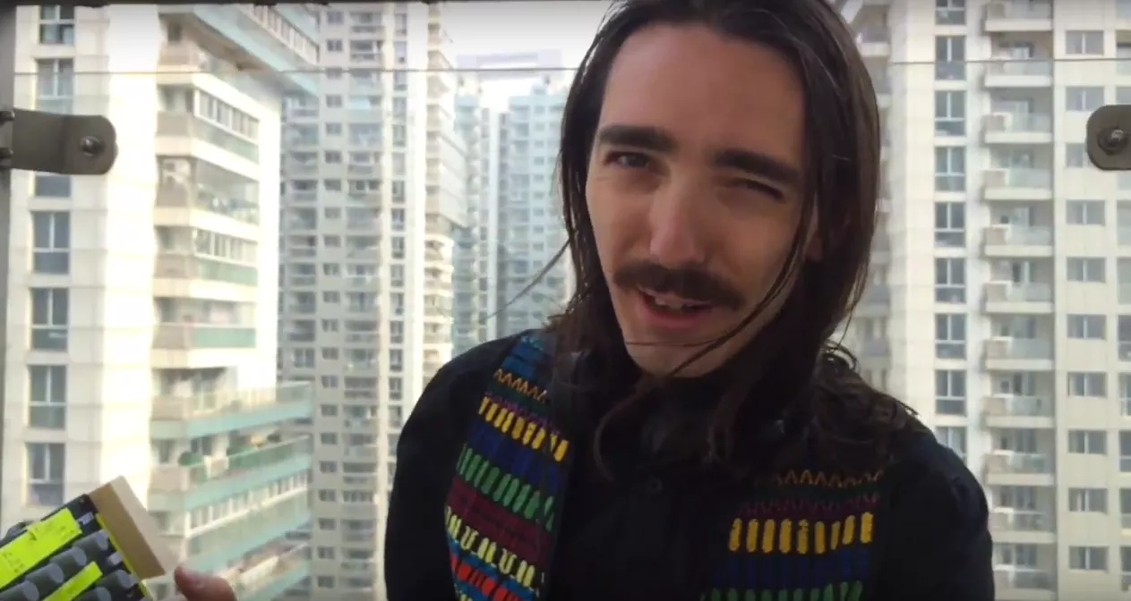 Videodagbog: Antonio Gram på turné i Kina