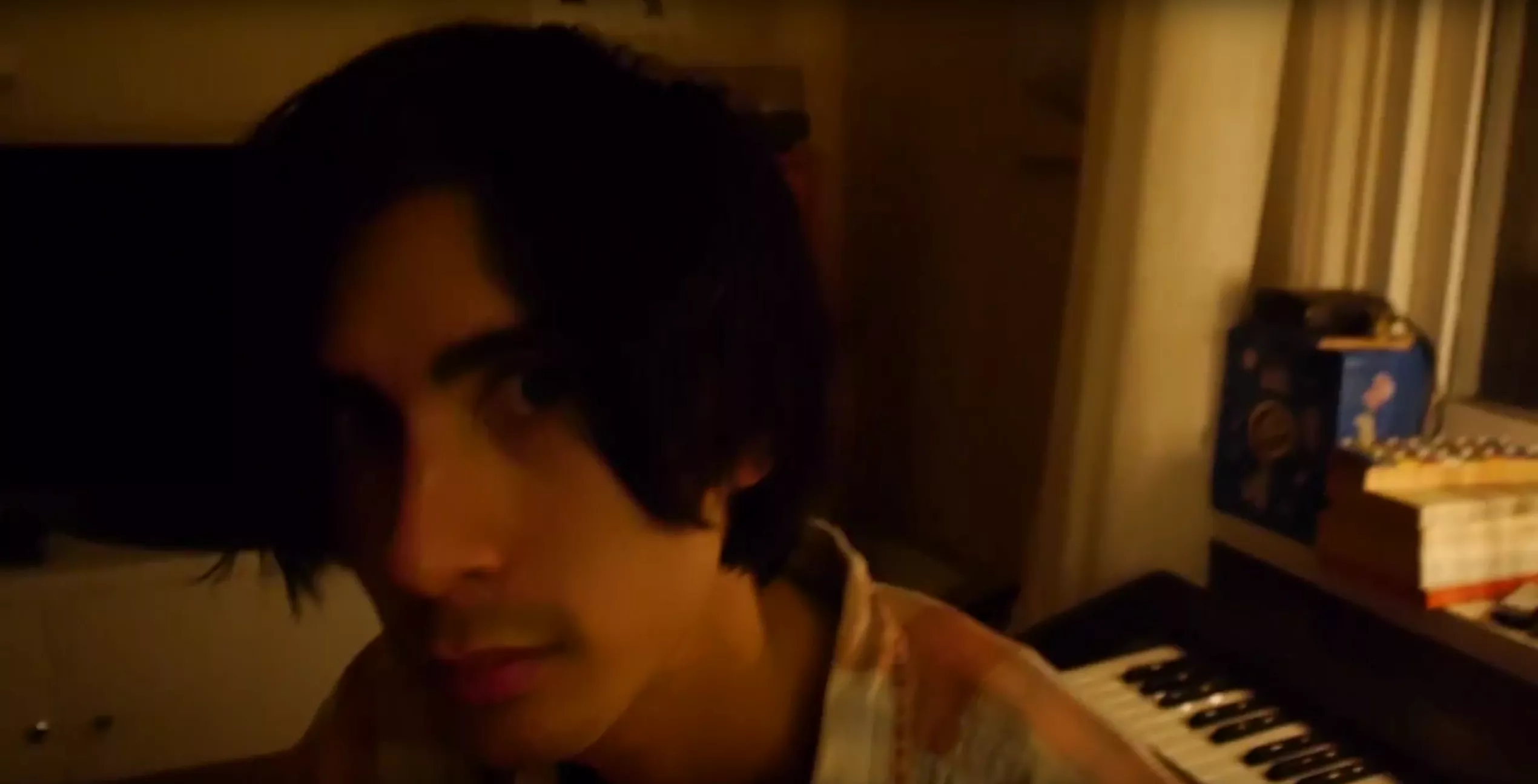 LUCKA 22: Glenn Udéhn skapar julstämning med en akustisk "Allting Börjar Om"