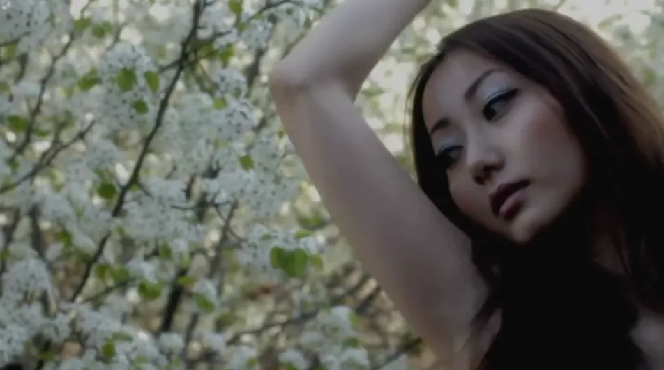 Maribel med ny video