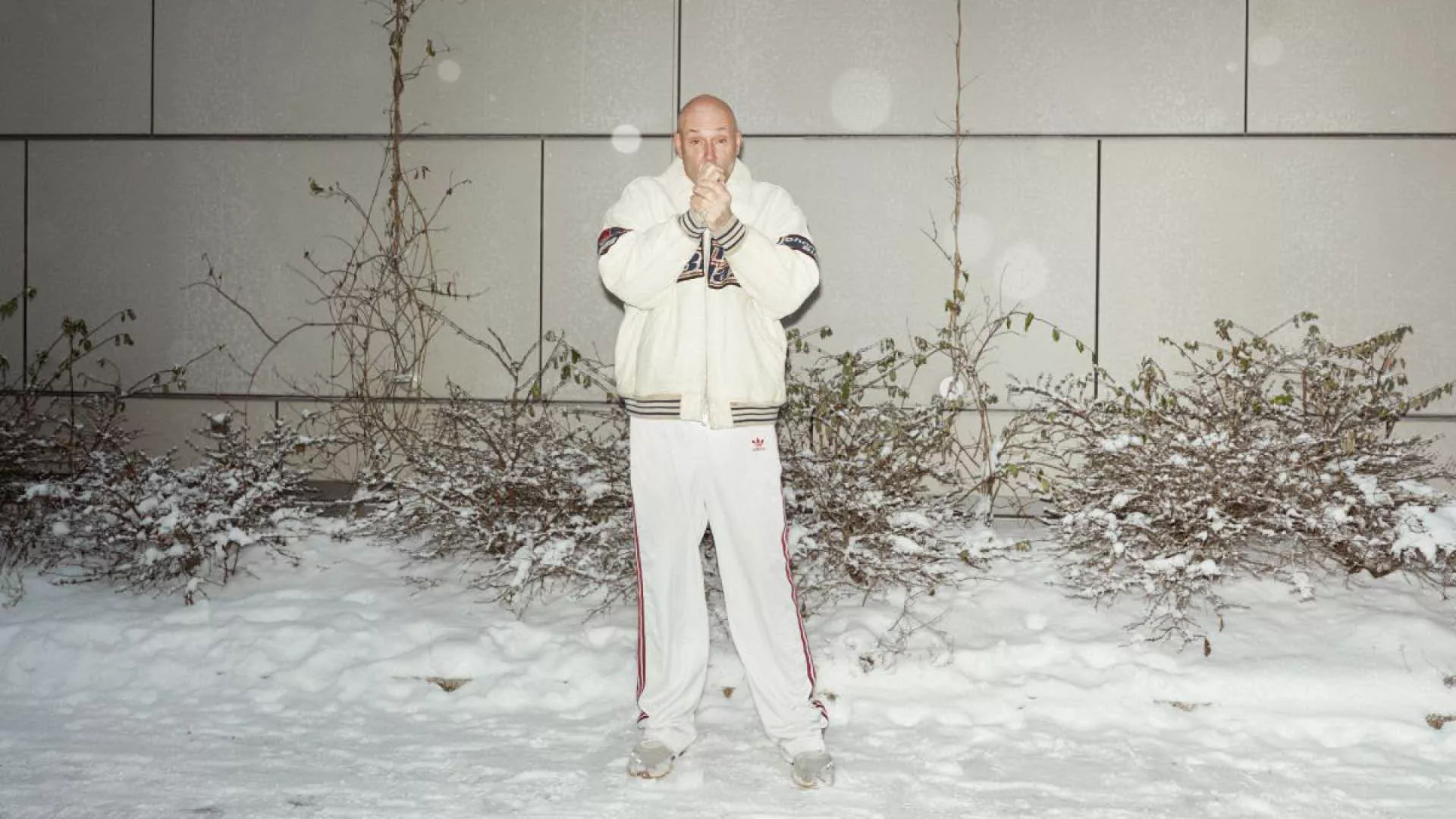 Kaah släpper idag ny musik.