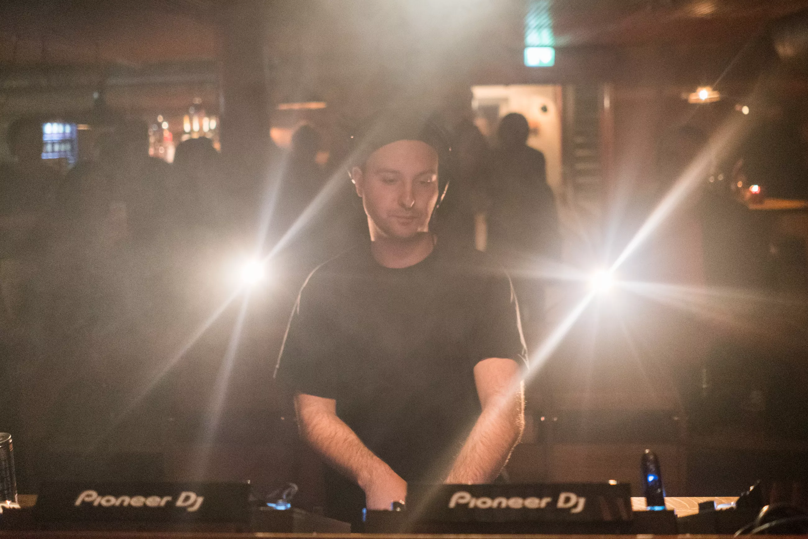Noen av Norges beste DJ'er konkurrerte på Jaeger torsdag