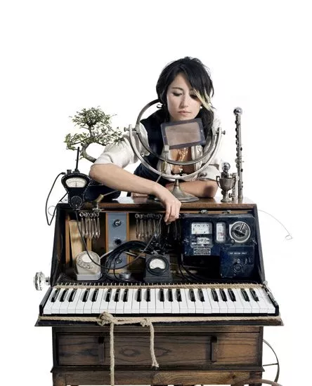KT Tunstall: Tiger suit