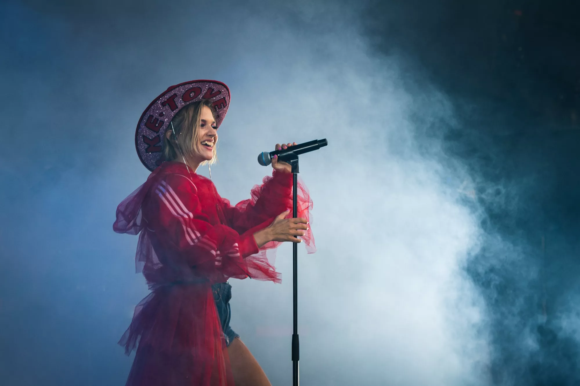 "Jag har ju blivit vansinnig nu när jag öppnat både för Lorde och Katy Perry"