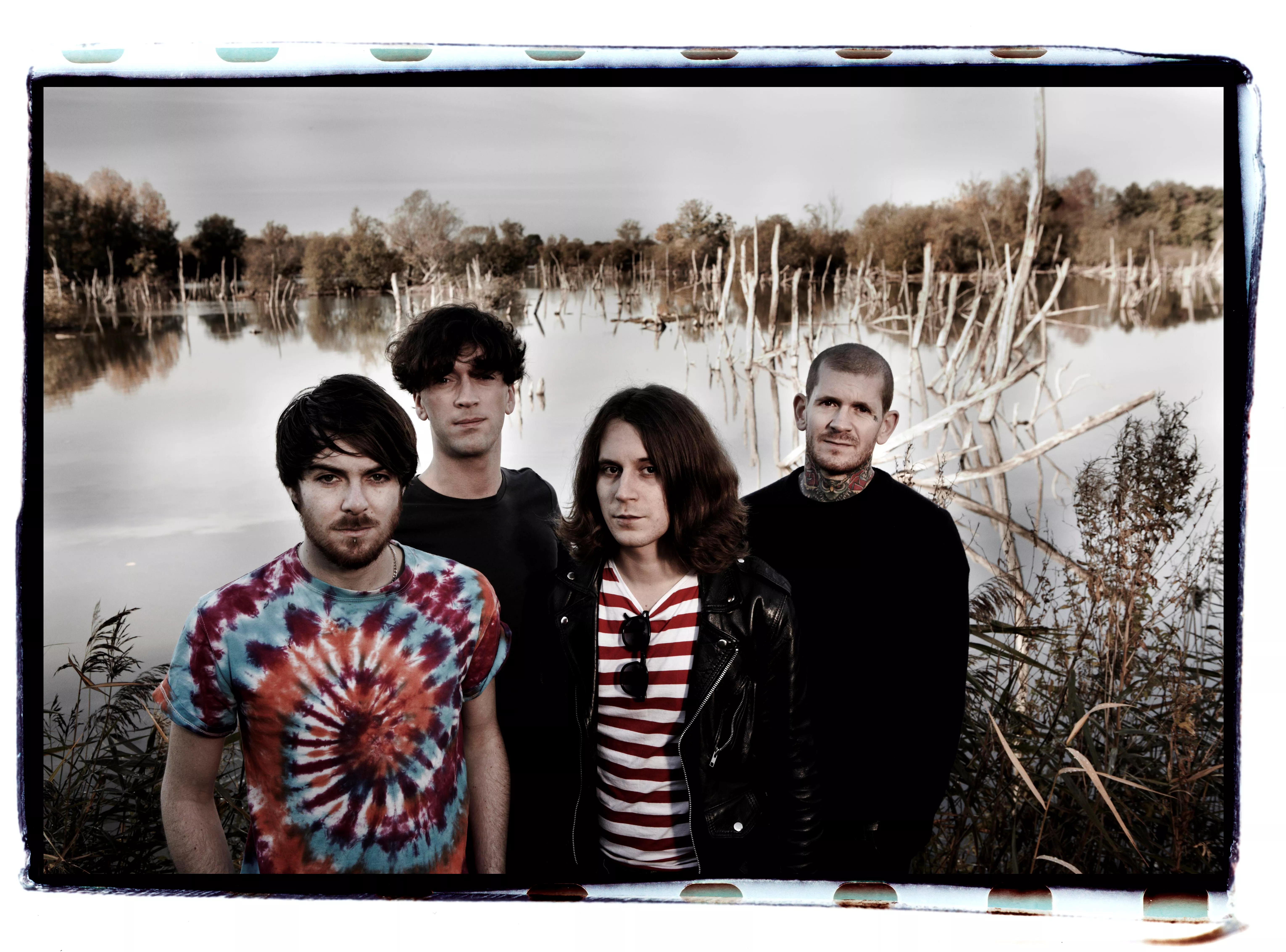 Pulled Apart by Horses till Sverige