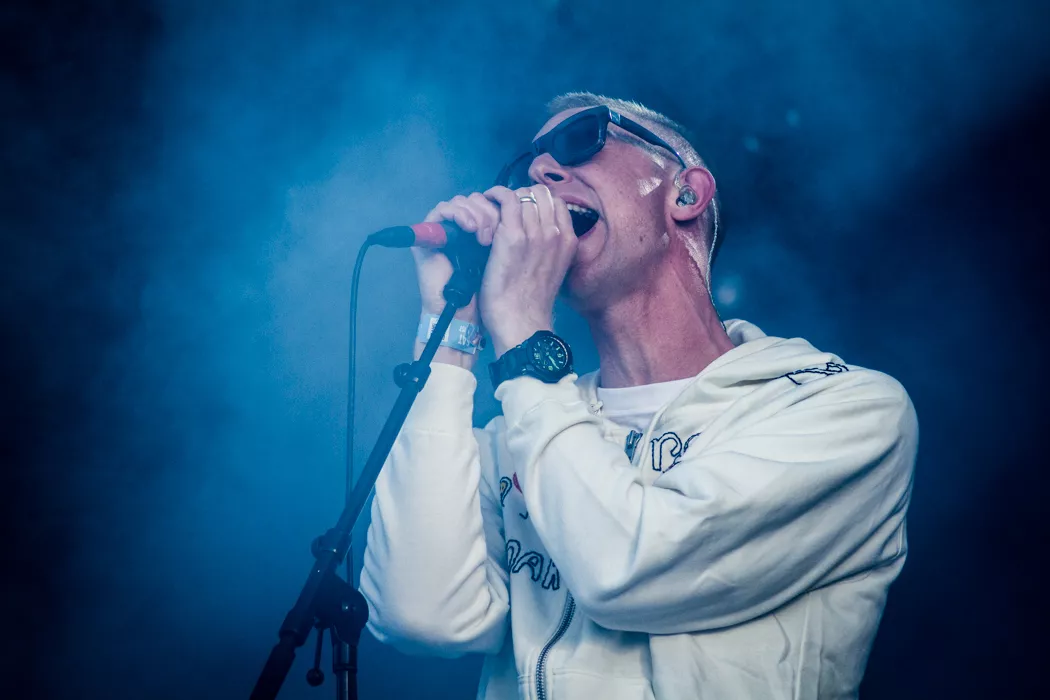 Familjen och nio andra gör sig festivalredo