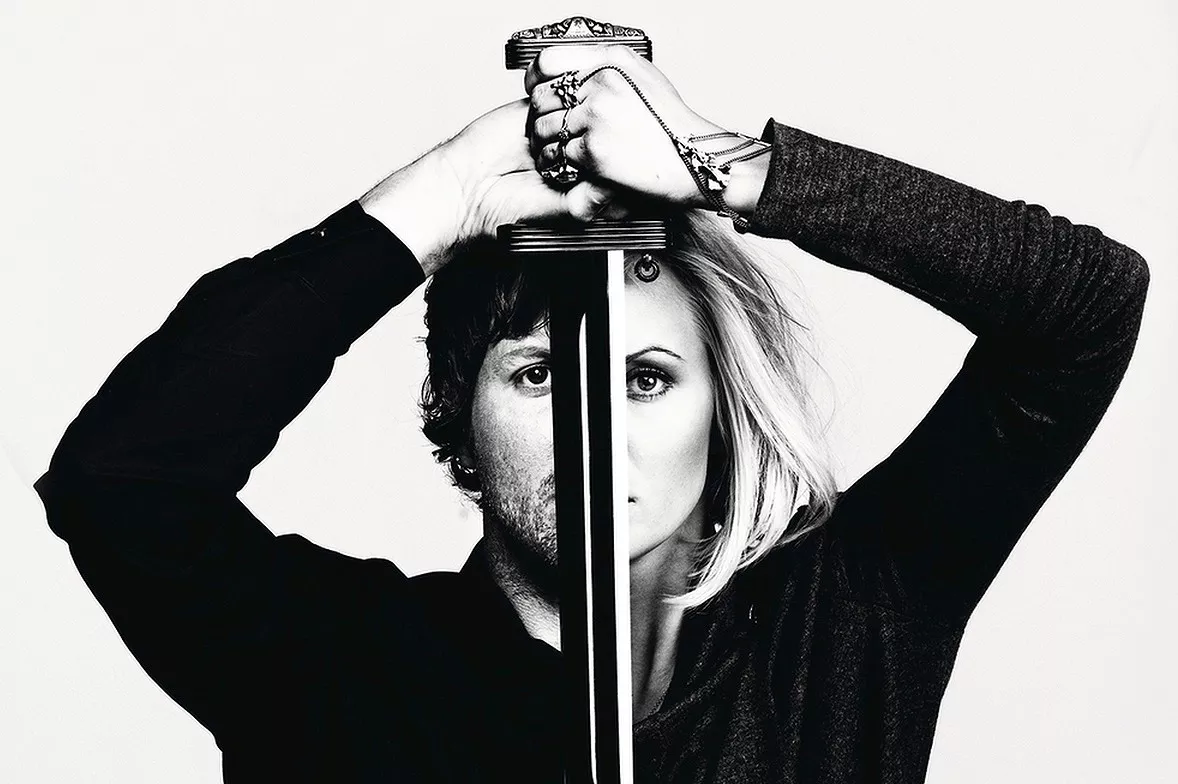 Ask Embla banker Kanye West