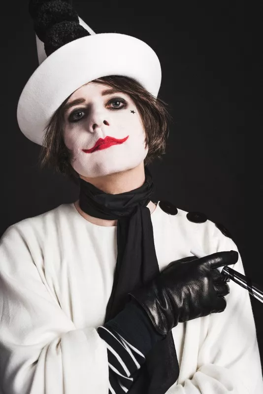 "Jag vill be det svenska folket om ursäkt"