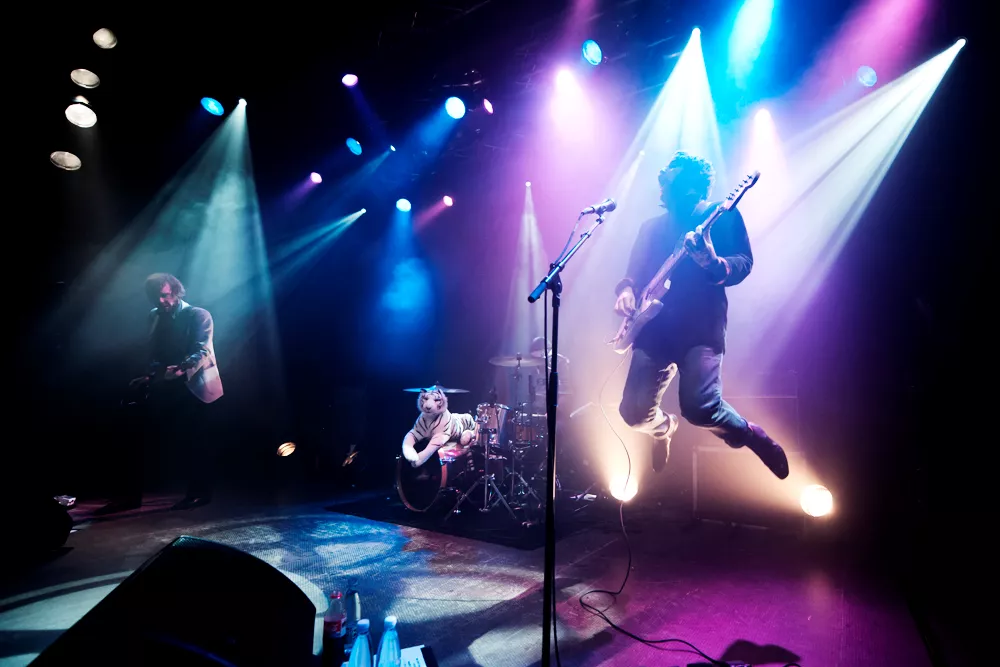 Hör Peter Bjorn And Johns nya låt