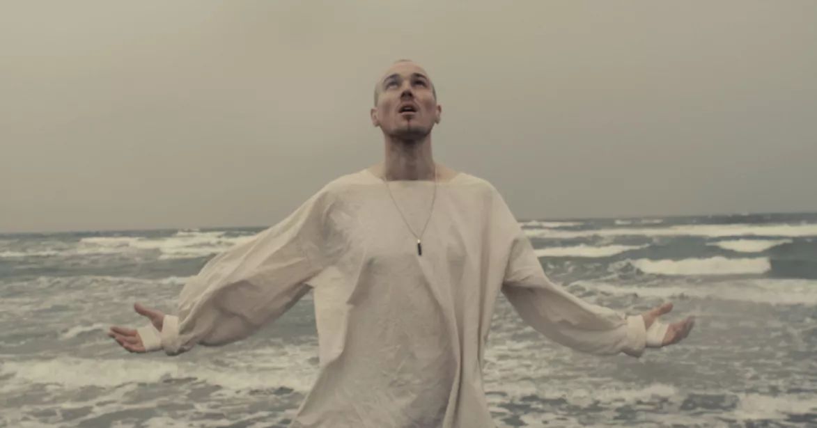 Ambitionernes verdensrum er sorte huller og stjernetåger