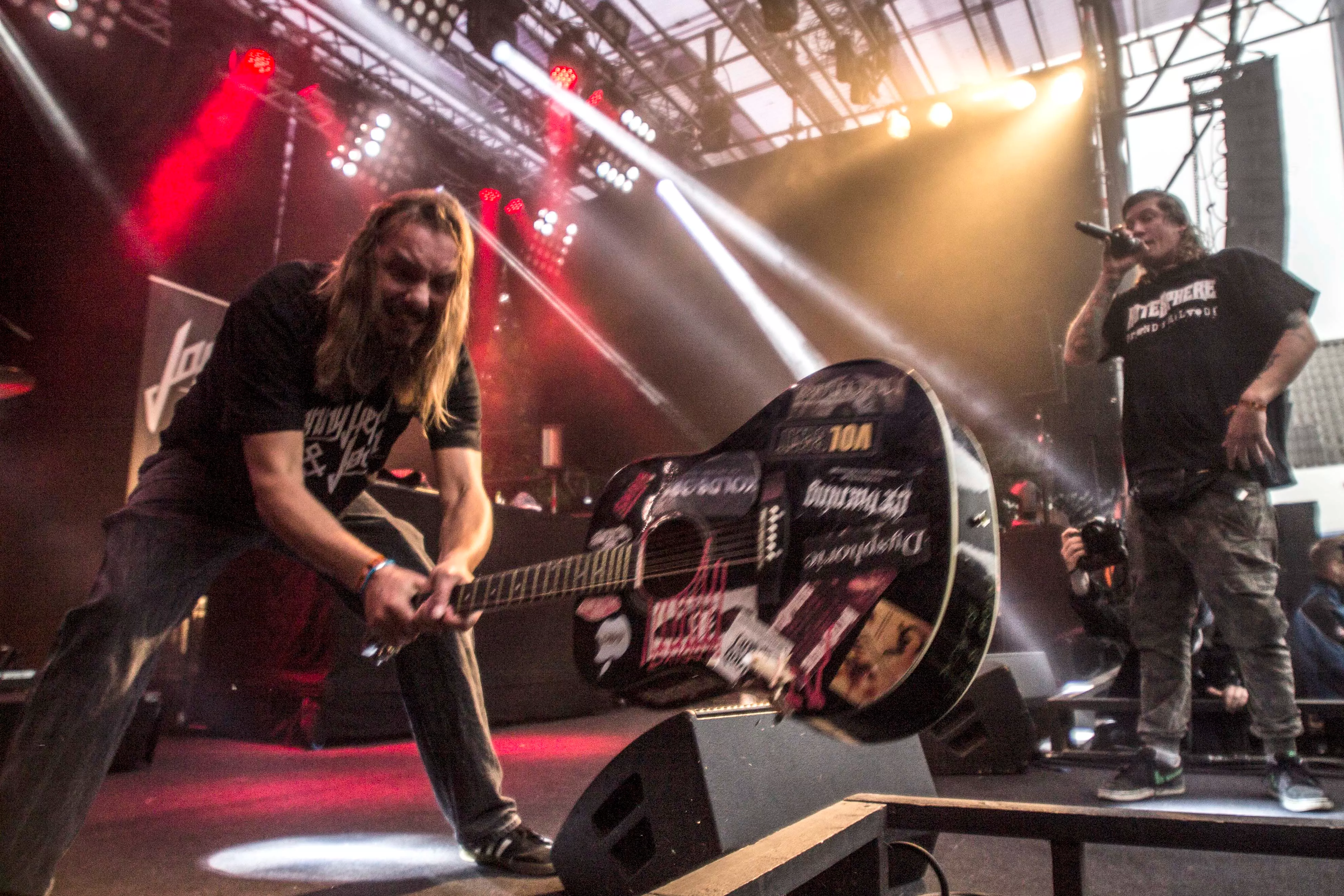 Jonny Hefty og Jøden: Danmarks Grimmeste Festival, Skovscenen