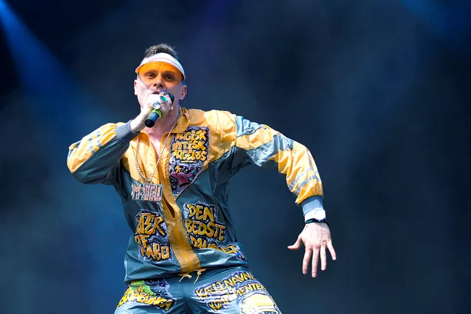 Retro-rapperen Marvelous Mosell er tilbage