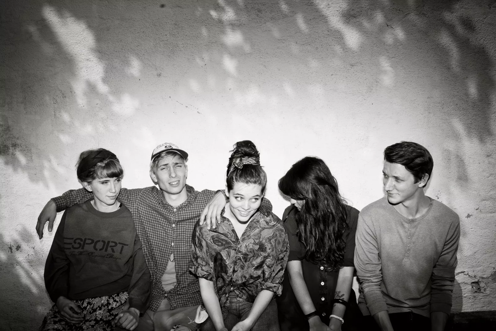 Videopremiere: Broen - Iris