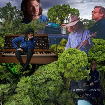 ANMELDELSE: Retroklingende rodebutik, på både svensk og engelsk