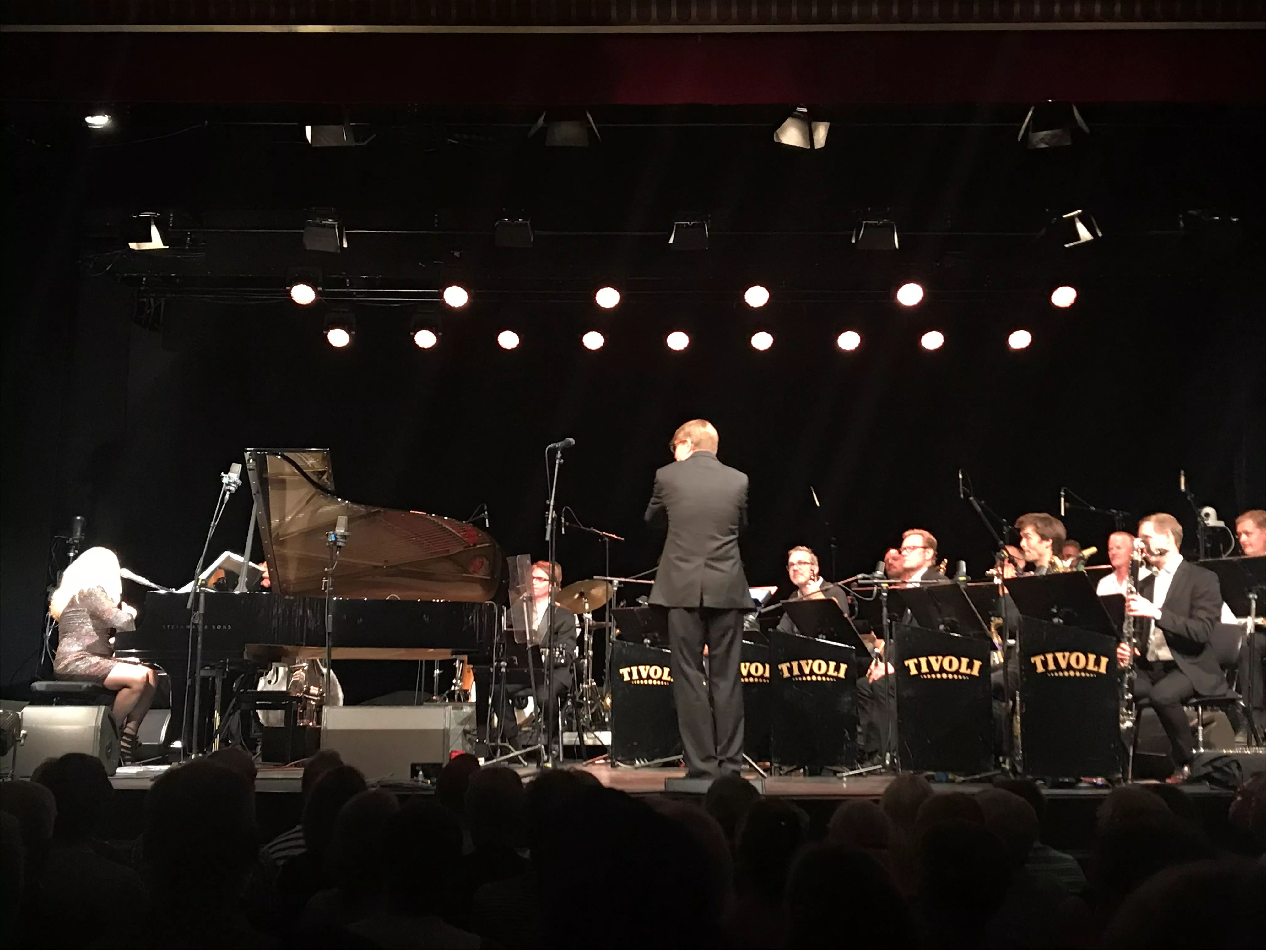 Copenhagen Jazz Festival, Glassalen i Tivoli - Eliane Elias & Tivolis Big Band
