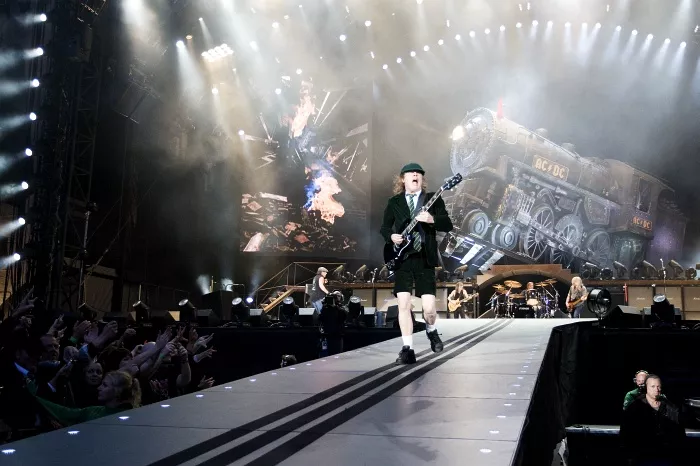 AC/DC udgiver livealbum