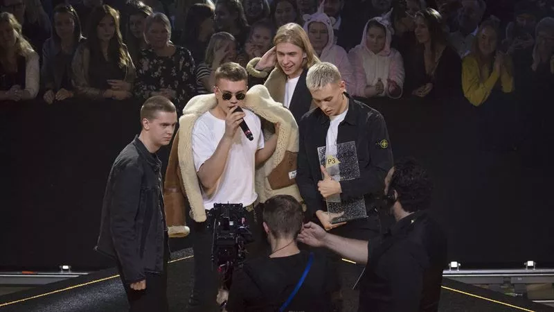 Krossar jantelagen med läckra beats och stundtals djupa texter