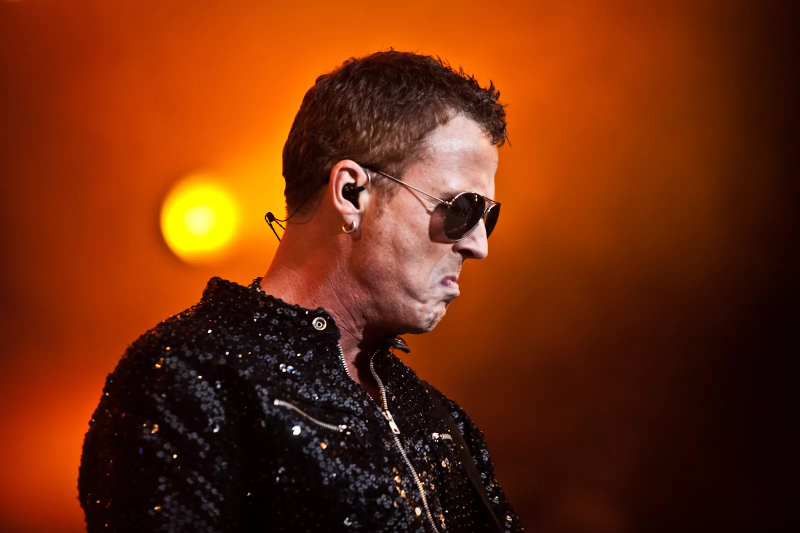 Ung debutant sampler Helmig