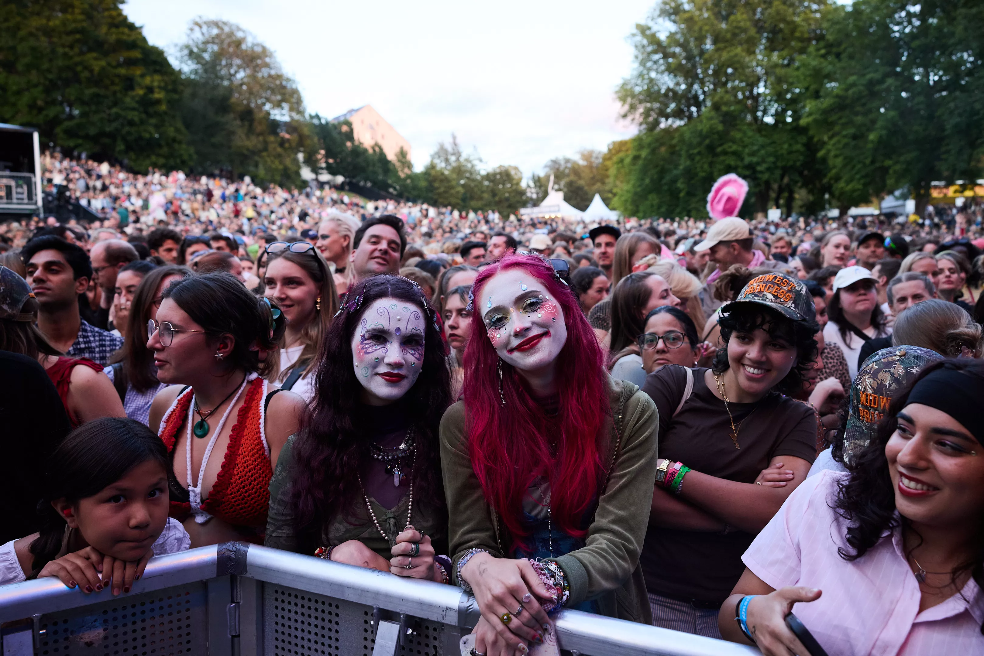 Fotokontrakt sørget dessverre for at GAFFA fikk begrenset tilgang til bilder fra konserten. 
