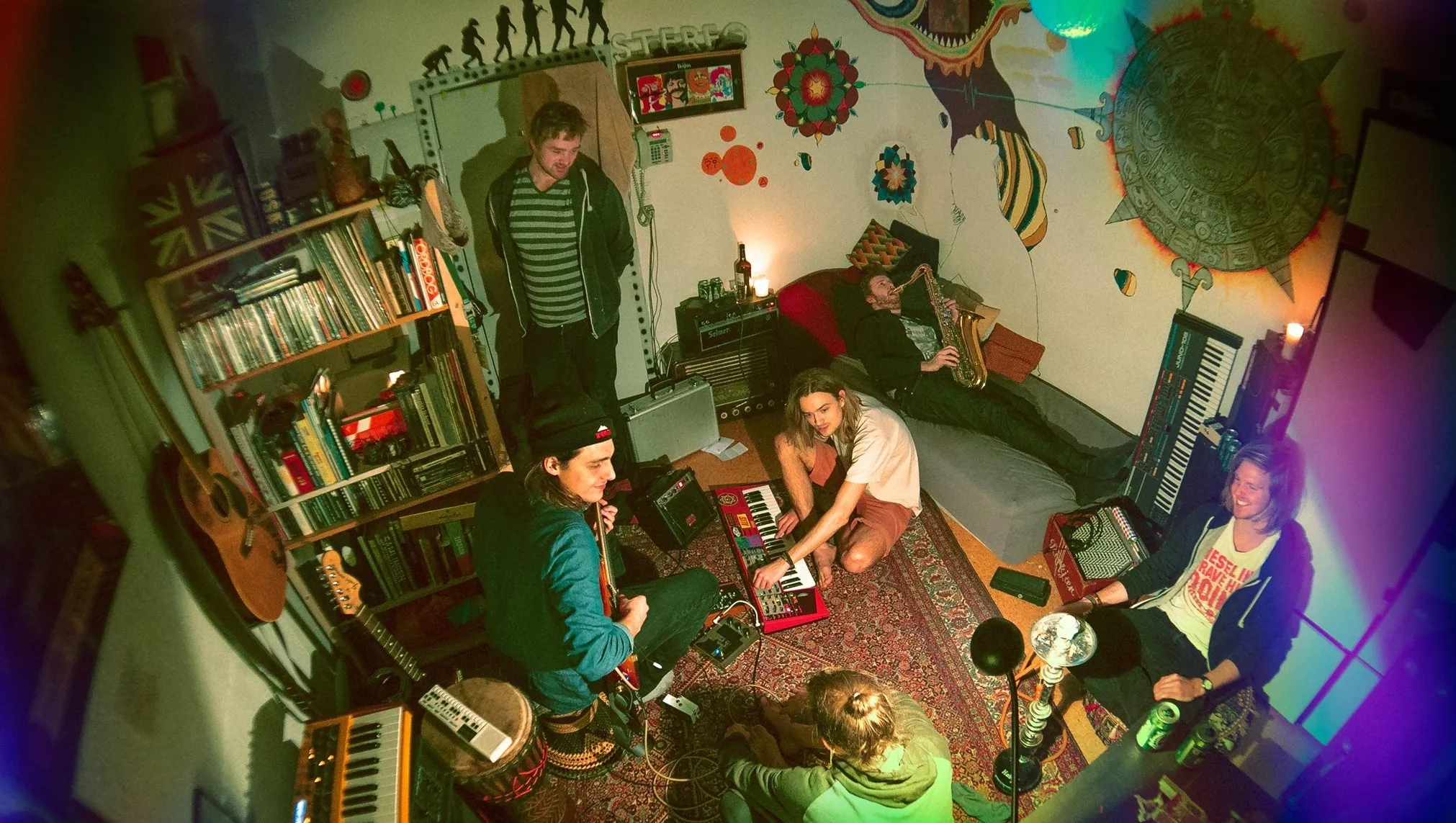 Live-session: Turquoise Sun stripper ned