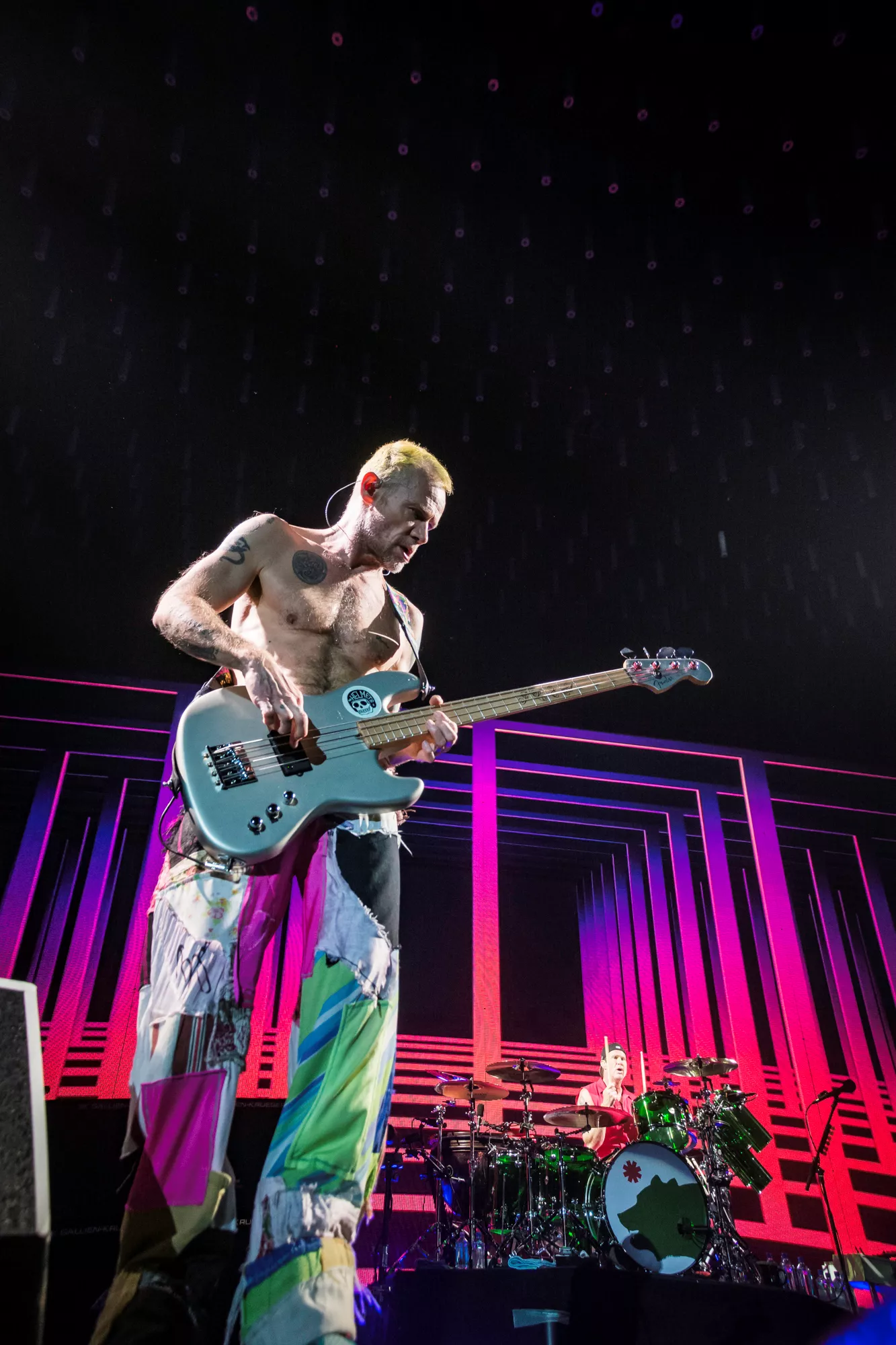 Flea fra Red Hot Chili Peppers udgiver selvbiografi