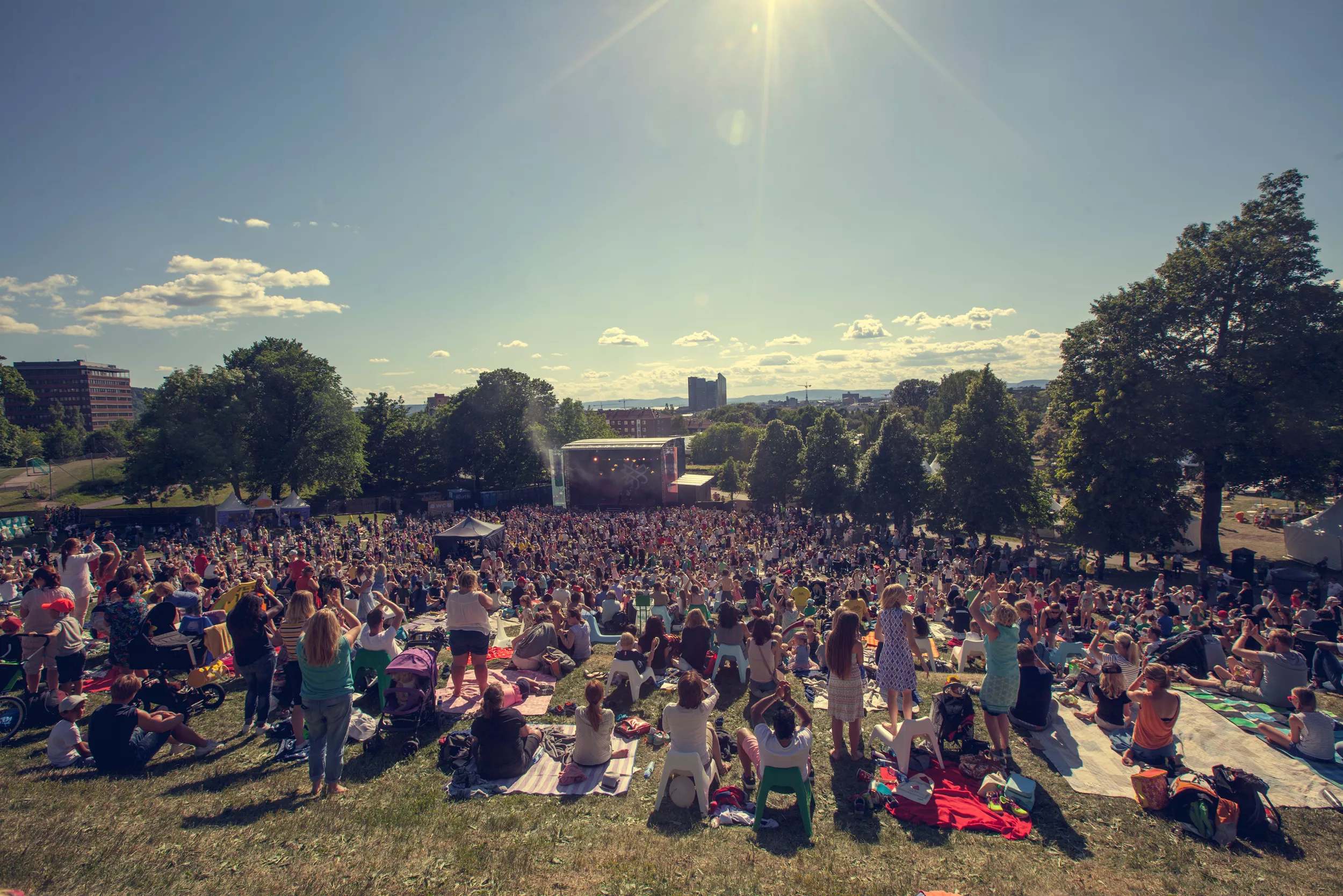 Miniøya er klar med sin første amerikanske booking - noensinne