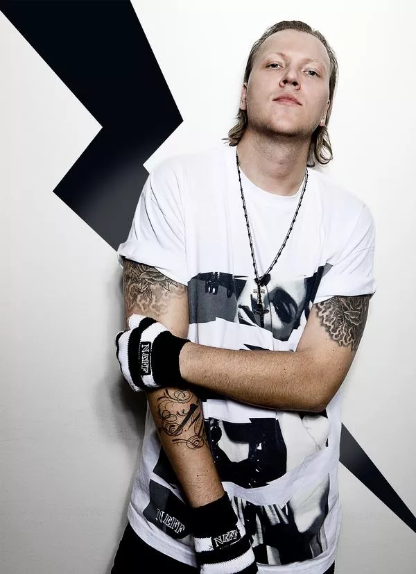 Niarn udgiver ny single