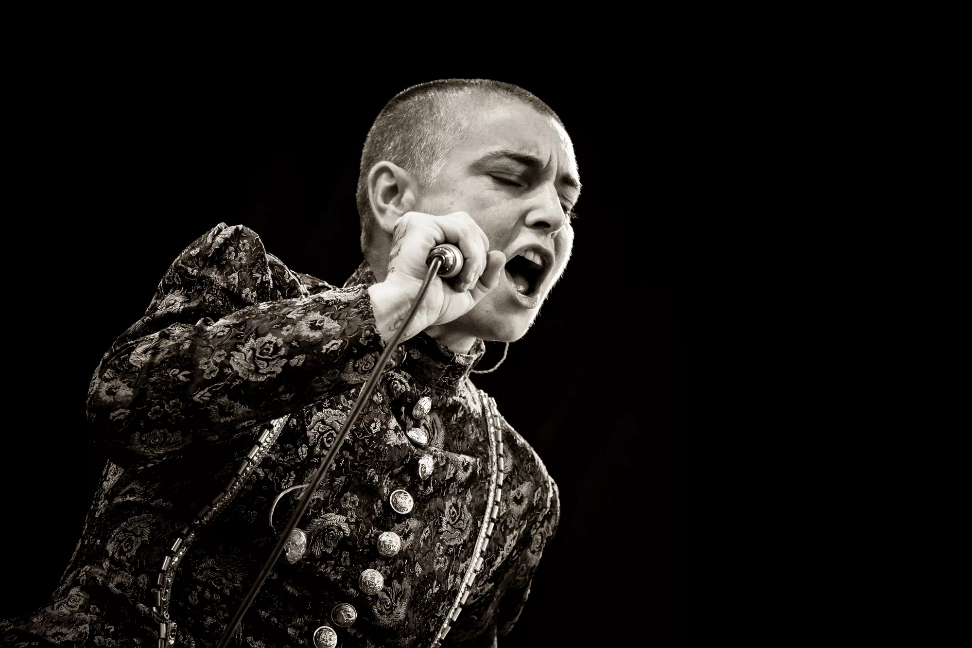 STÆRKE SAGER: Hør Sinéad O'Connors vilde John Grant-fortolkning