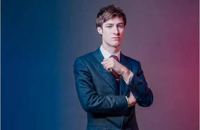 East India Youth: Ikke bare en elektronisk kunster