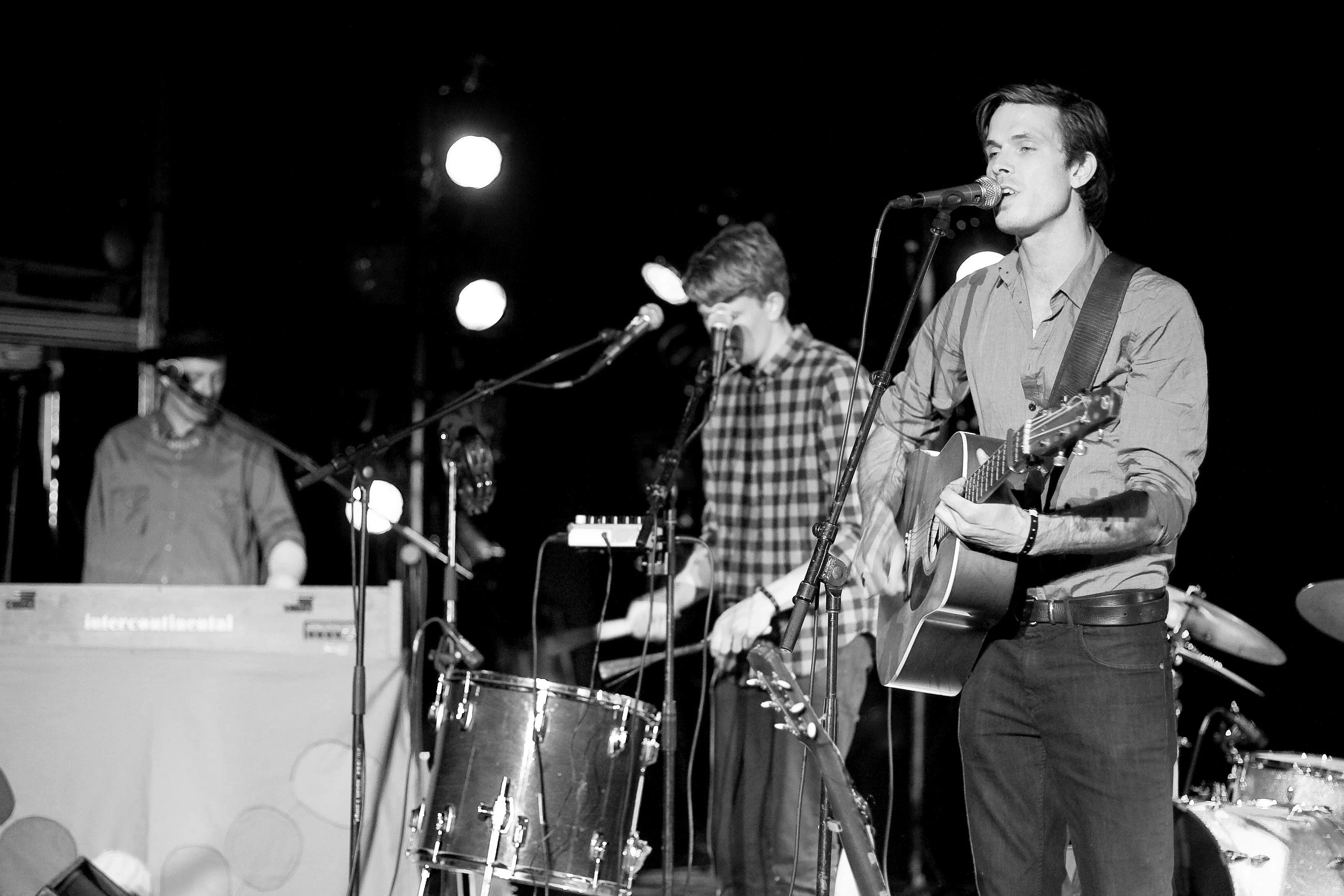 Støttefest for kenyanske unge i Den Grå Hal