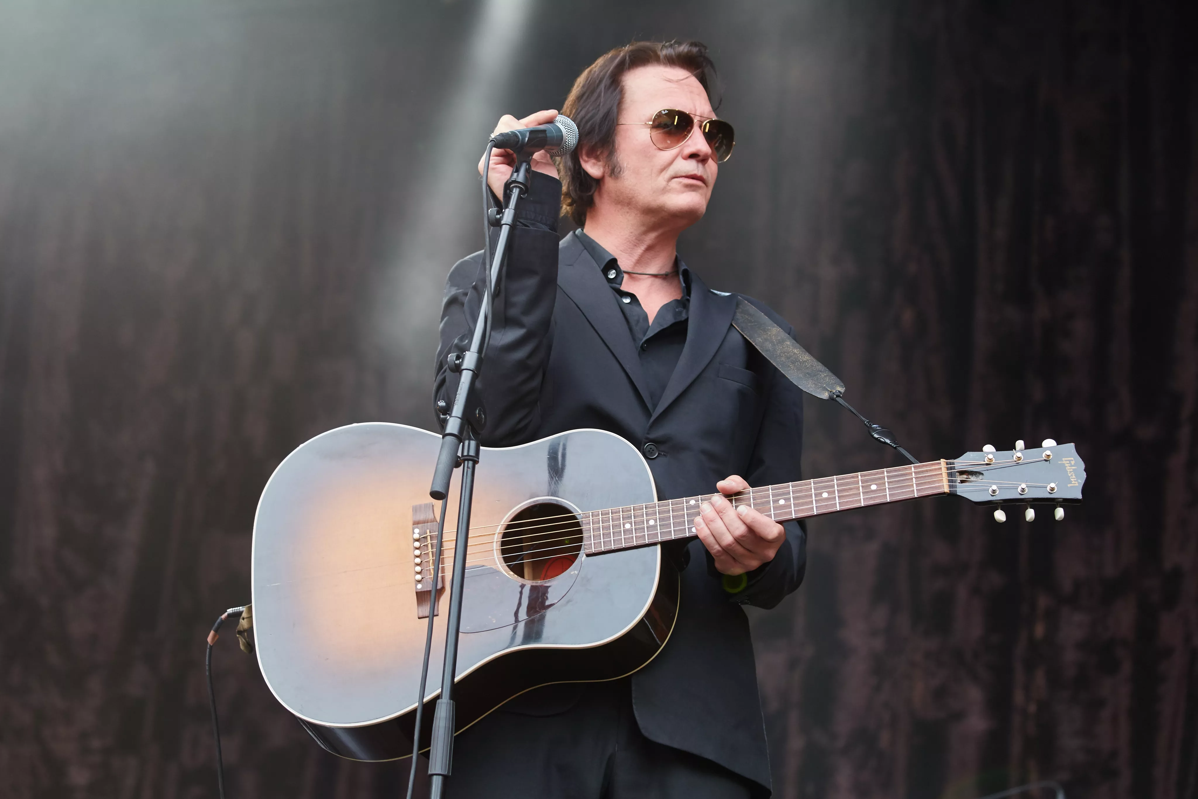 Synger høsten inn med ny skive